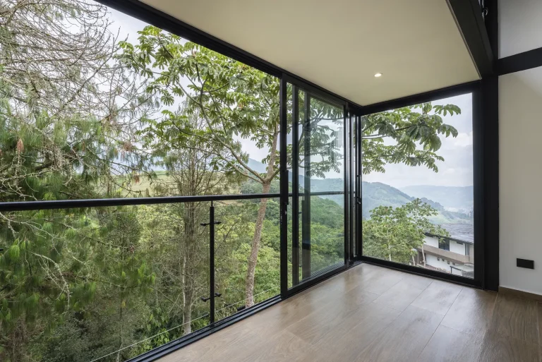 Equal_Bosque6702 - Baja