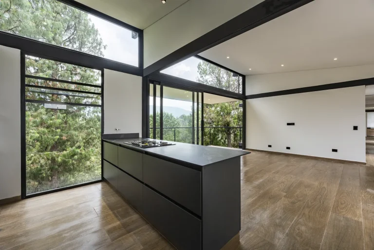 Equal_Bosque6755 - Baja